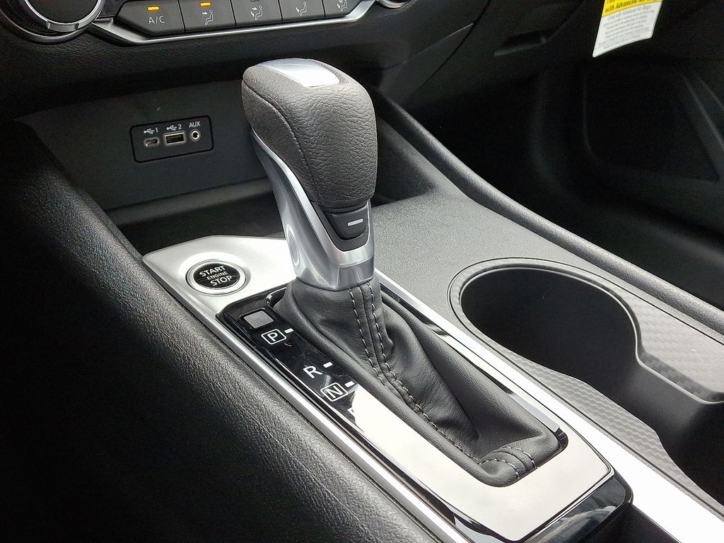 Thumbnail: 2025 Nissan Altima - 6