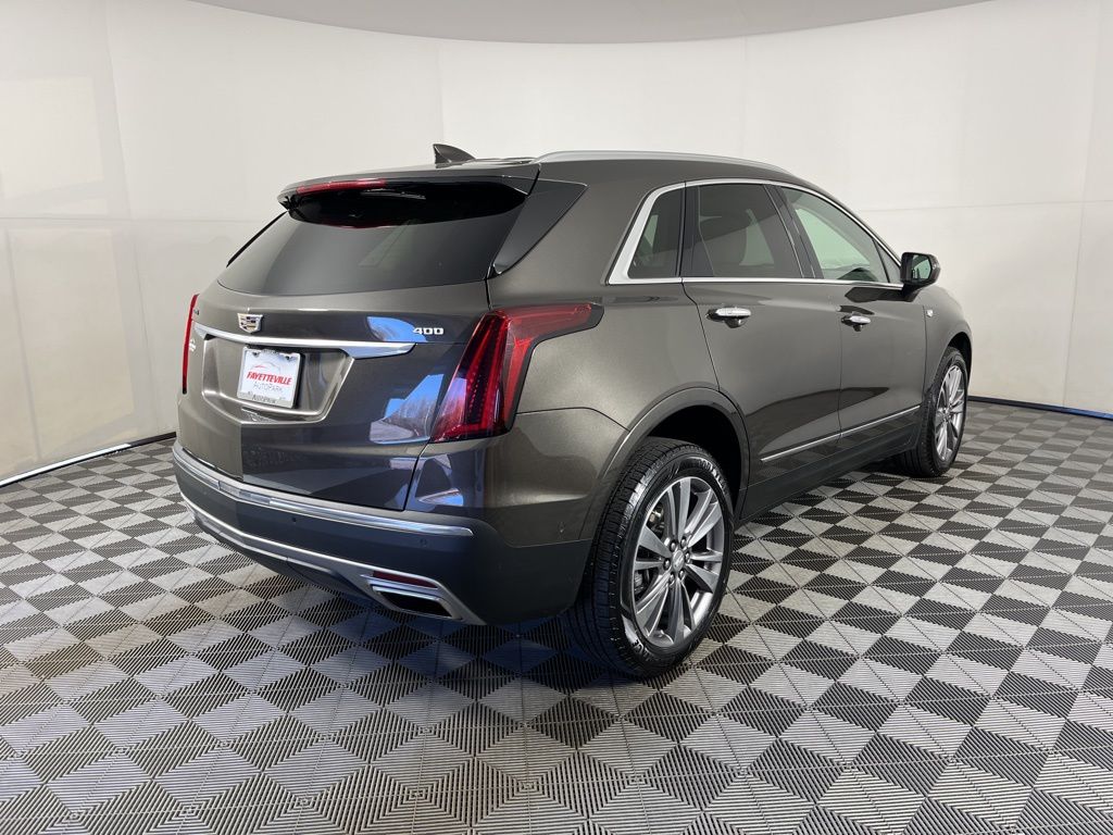 Thumbnail: 2020 Cadillac XT5 - 5