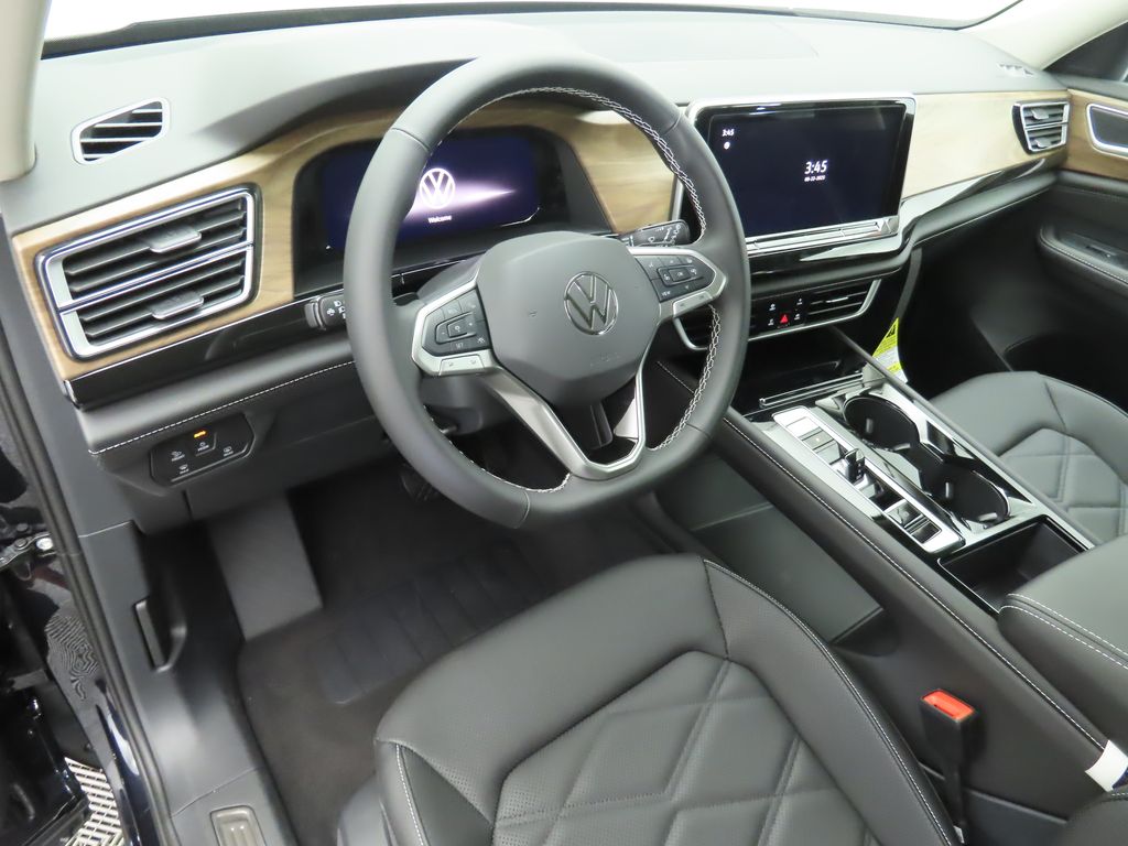 Thumbnail: 2026 Volkswagen Atlas - 9