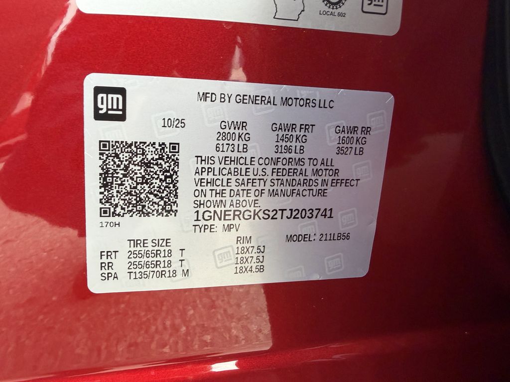 new 2026 Chevrolet Traverse car, priced at $42,995