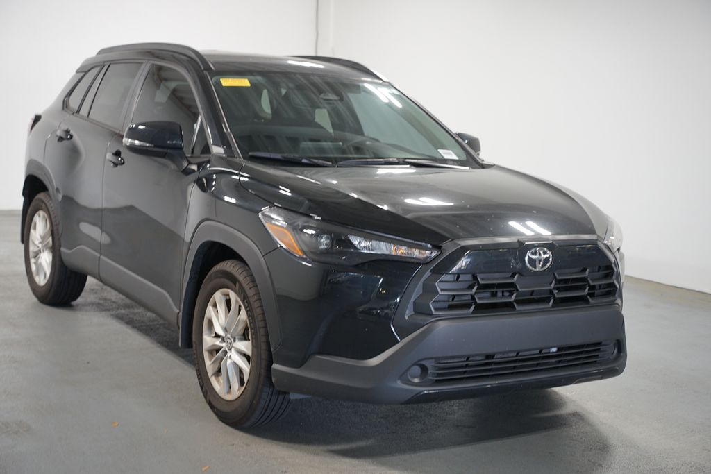 Thumbnail: 2026 Toyota Corolla Cross - 3