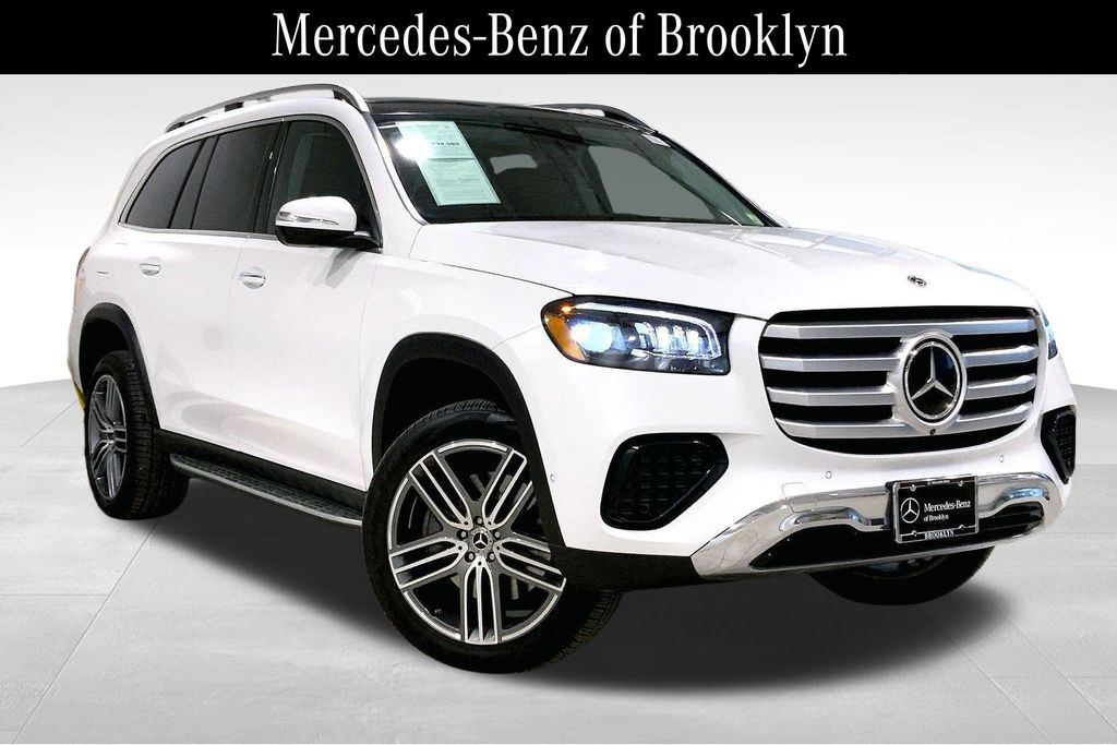 2026 Mercedes-Benz GLS 450 4MATIC
