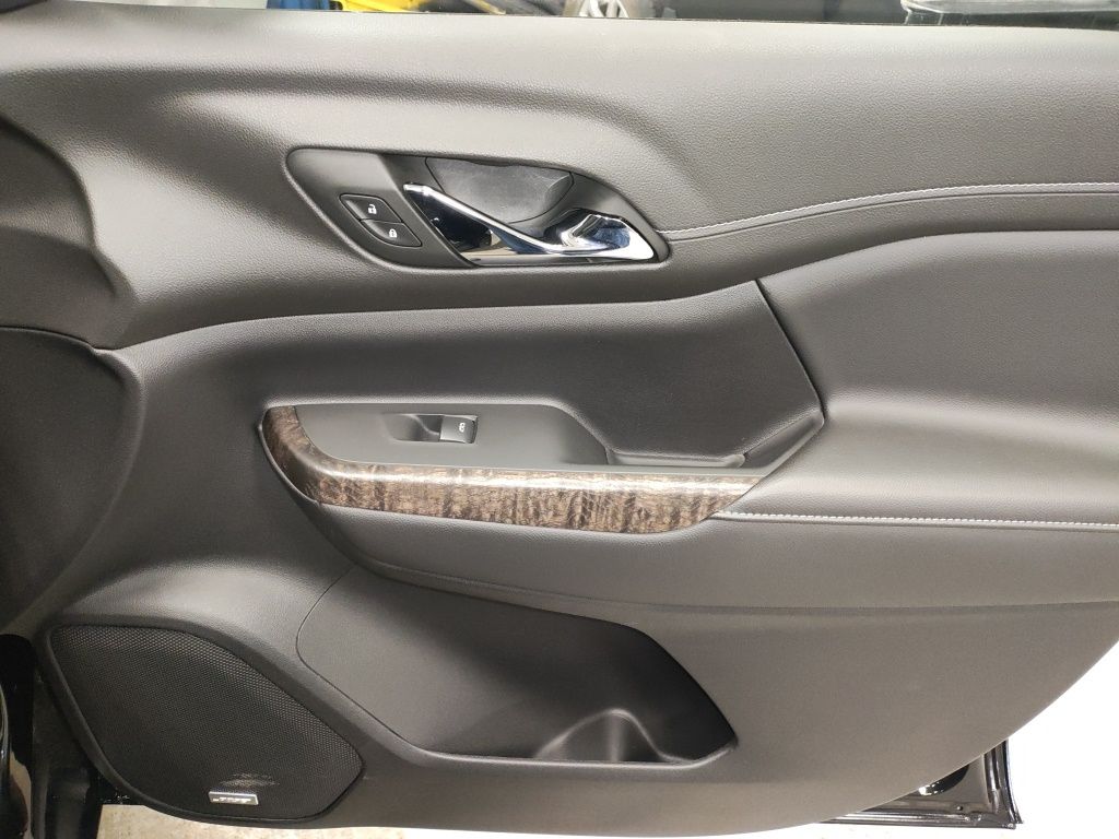 Used 2023 Black GMC Denali image 10