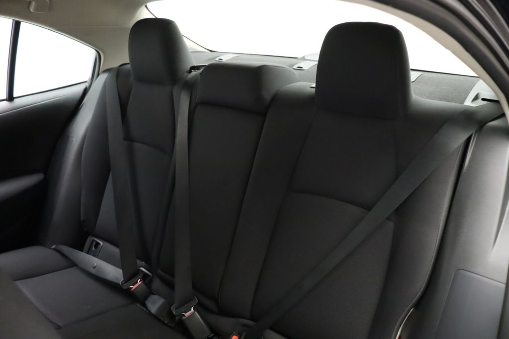 2024 Toyota Corolla LE 18