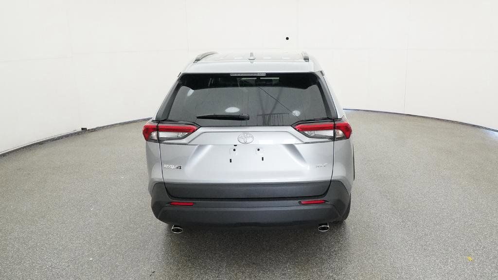 Thumbnail: 2025 Toyota RAV4 - 8