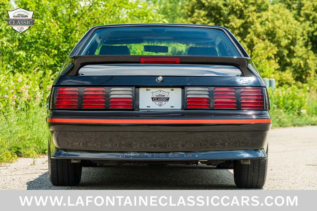 1987 Ford Mustang 7