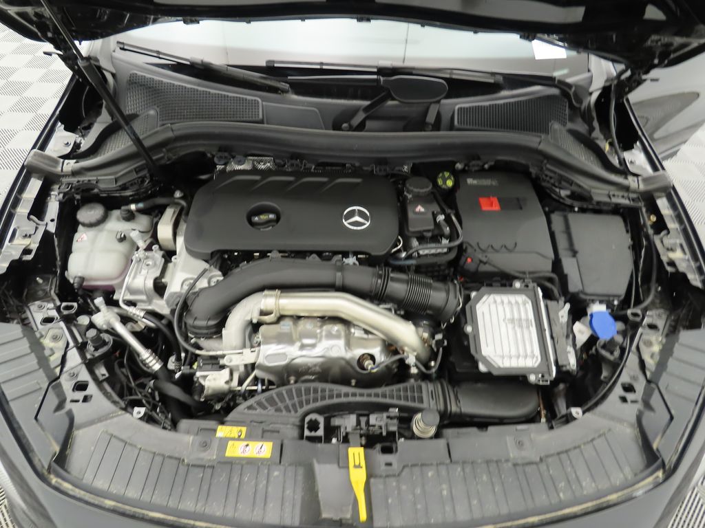 2025 Mercedes-Benz GLA 250 30