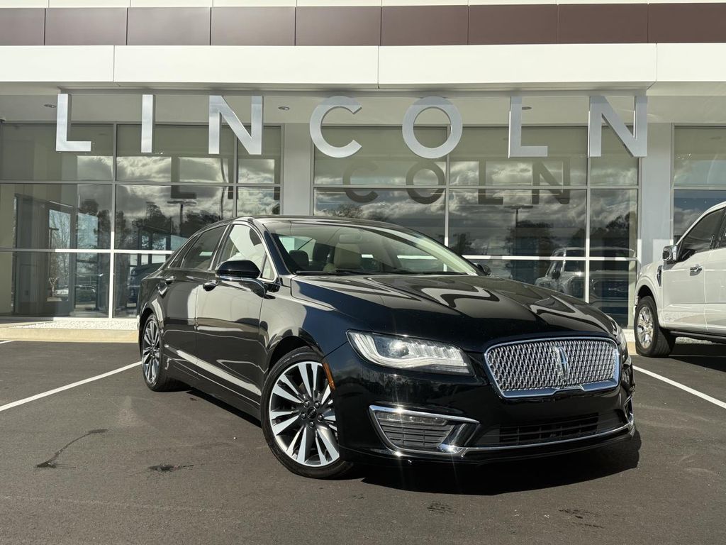 2017 Lincoln MKZ Reserve FWD