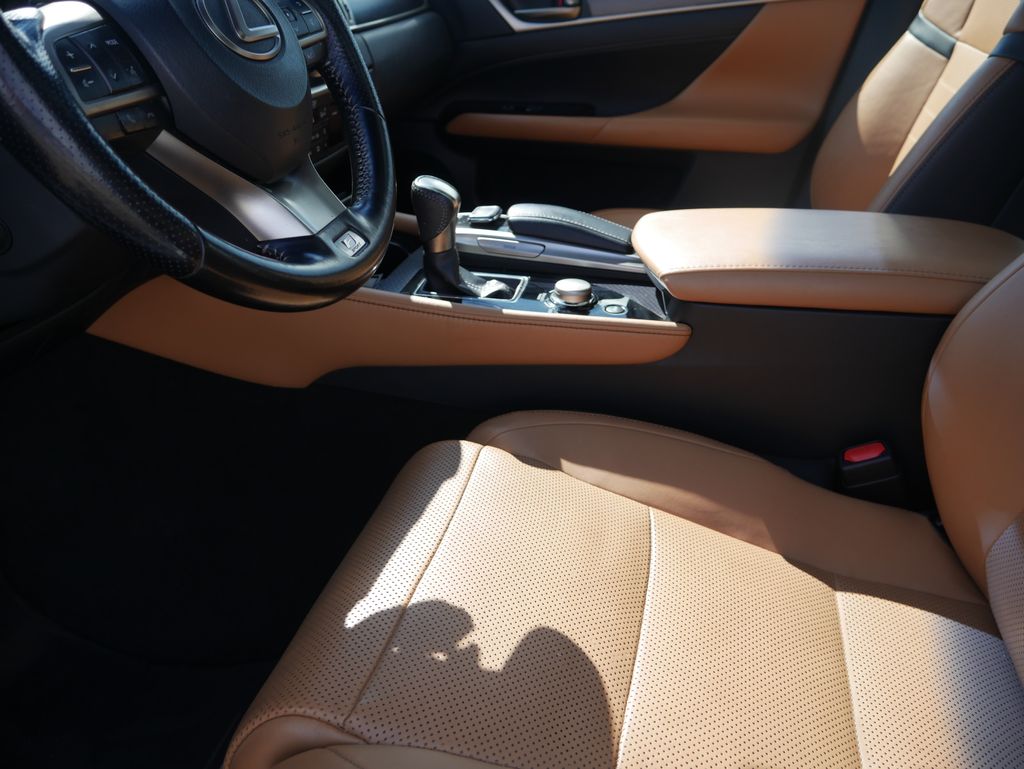 Thumbnail: 2020 Lexus GS - 17