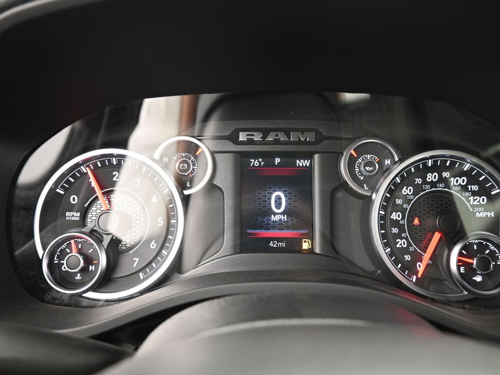 New 2026 Bright White Clearcoat Ram Big Horn/Lone Star image 29