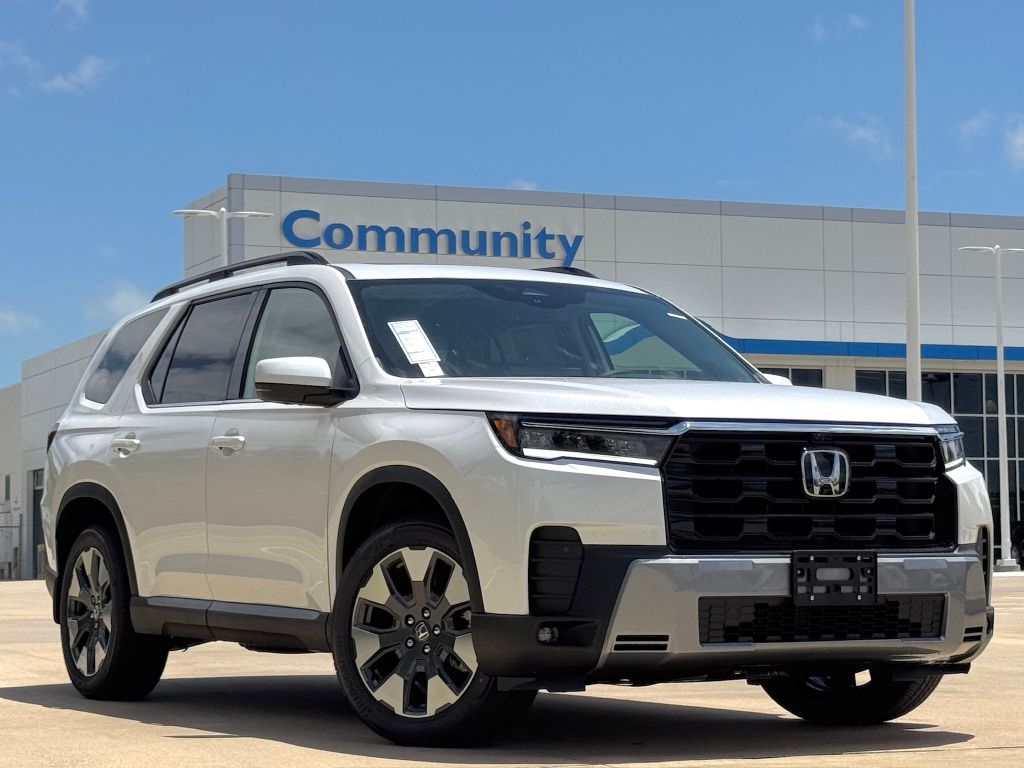 Platinum White Pearl 2026 Honda Pilot SUV / Crossover All-Wheel Drive Automatic