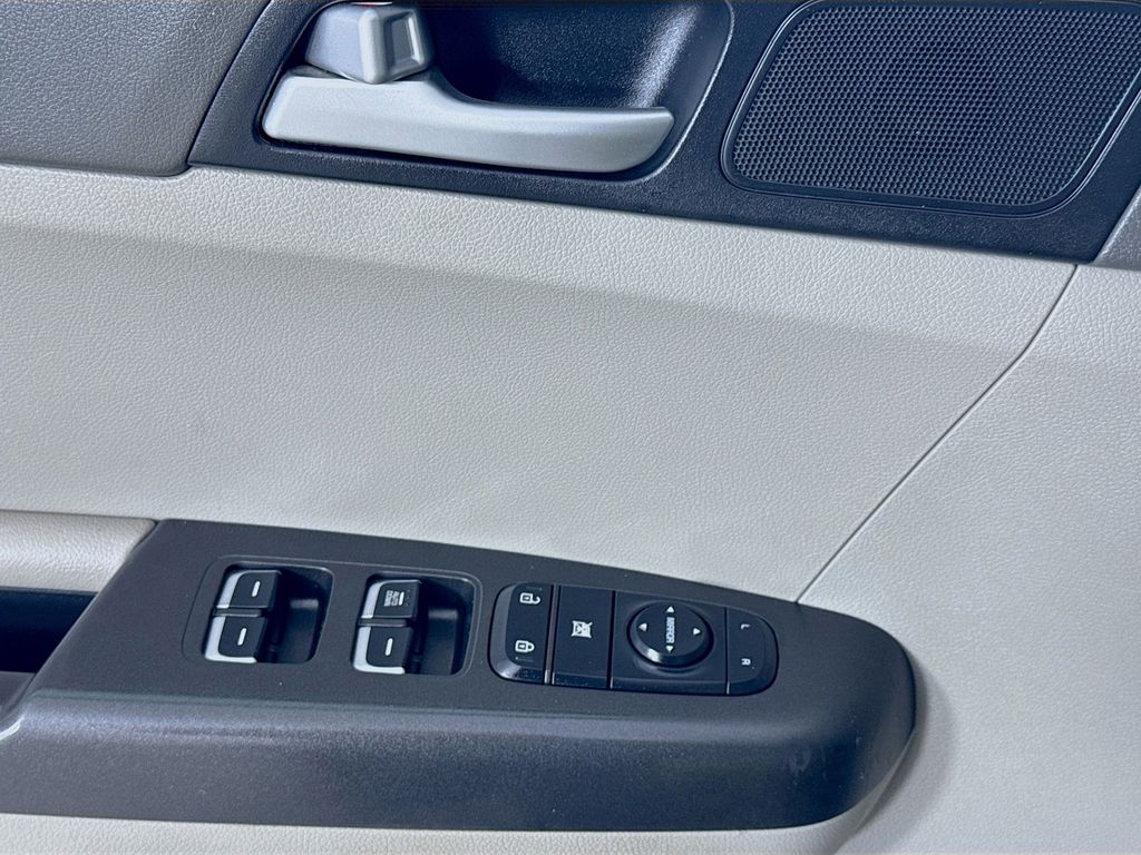 Used Car 2017 Kia Sportage  Lx For Sale Under $12,000 In Austin, Texas