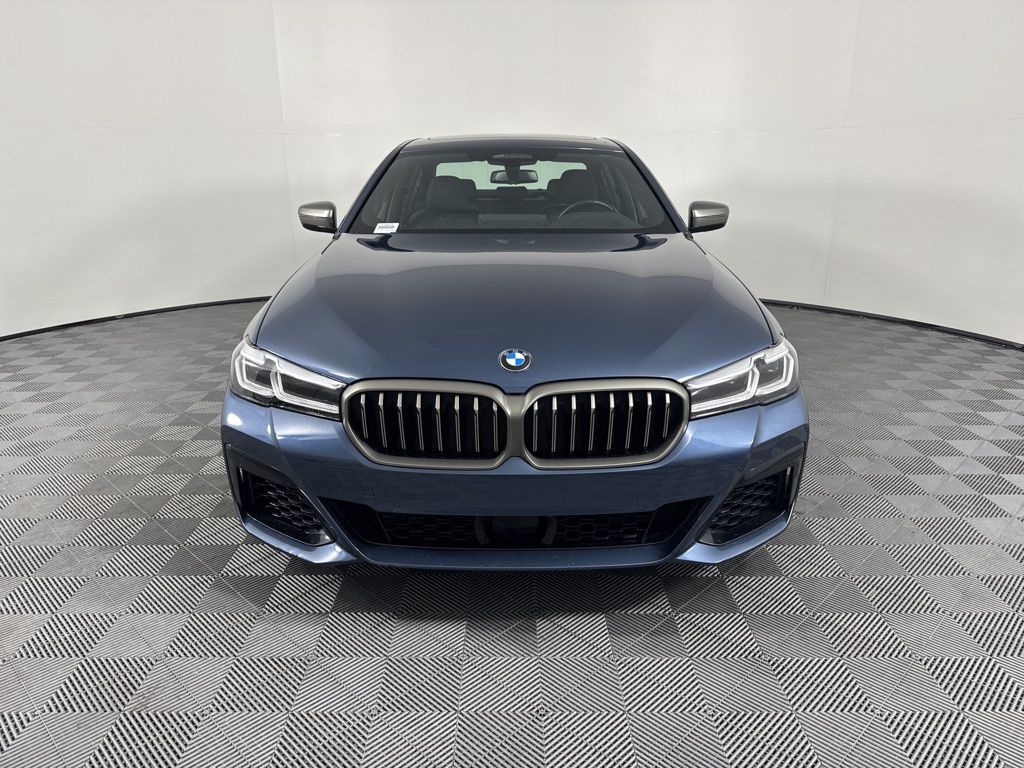 2023 BMW 5 Series M550i xDrive 2