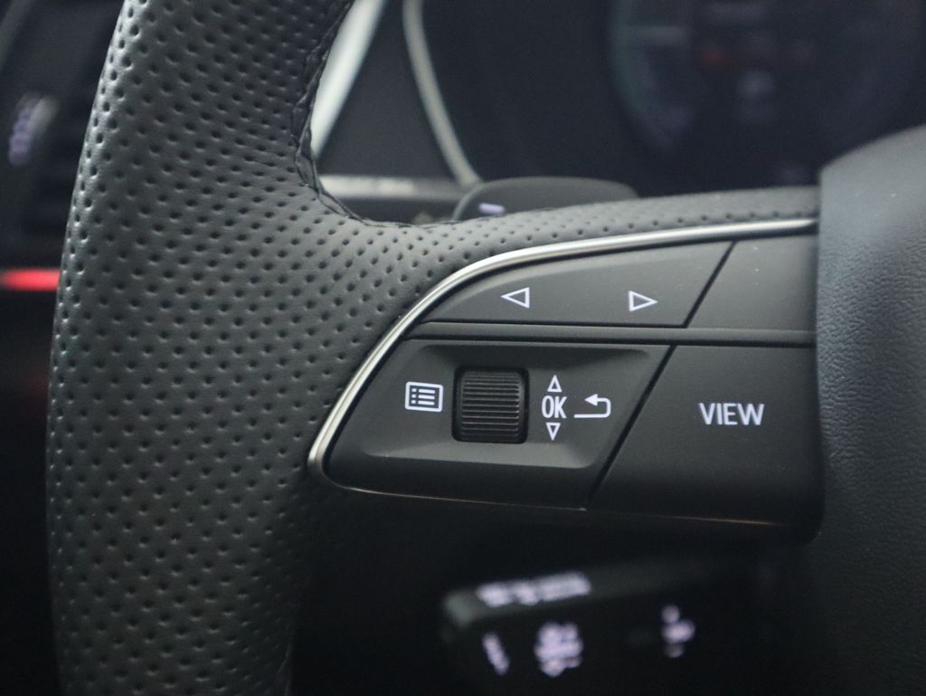 2025 Audi Q5  12