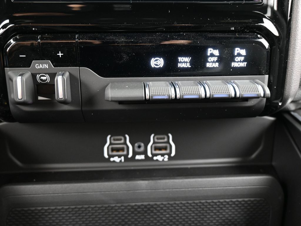 New 2026 Flame Red Clearcoat Ram Big Horn image 19