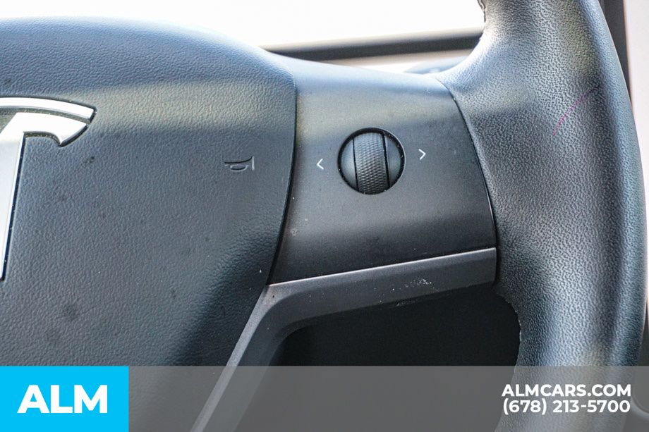 Used 2020 Blue Tesla Long Range image 29