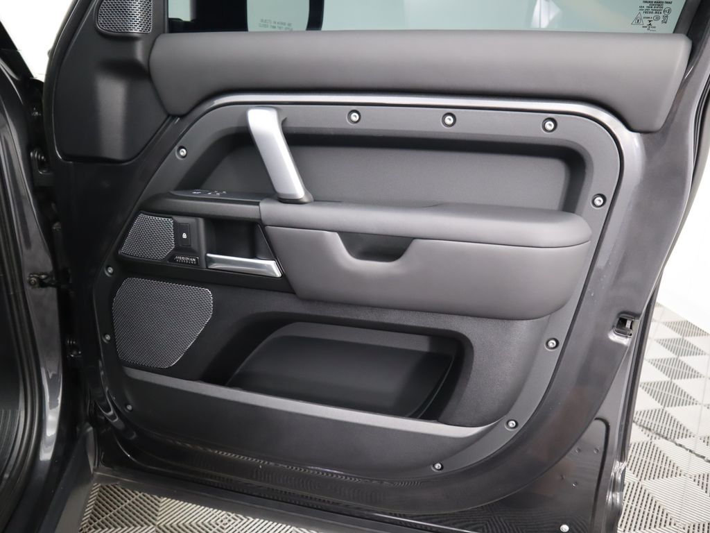 Thumbnail: 2023 Land Rover Defender - 25