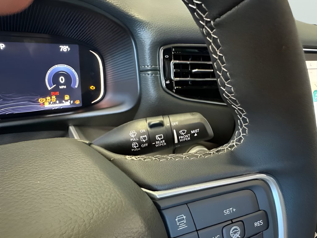 New 2026 Gray Jeep  image 33