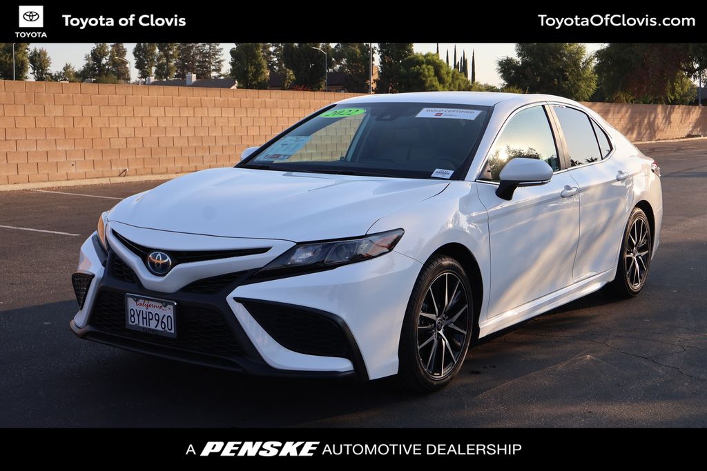 2022 Toyota Camry SE -
                Clovis, CA