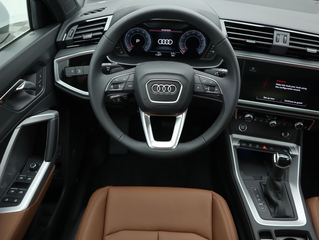 2024 Audi Q3  11