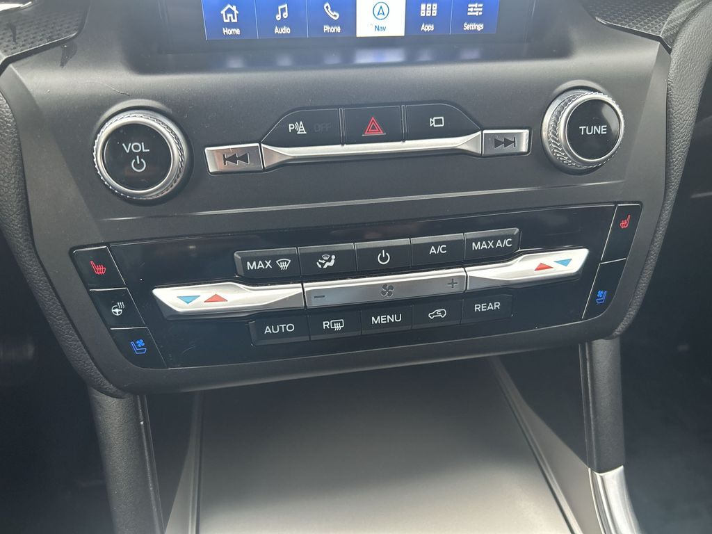 Thumbnail: 2020 Ford Explorer - 19