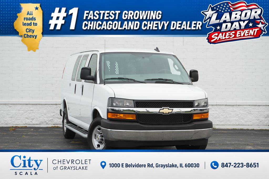 Summit White 2025 Chevrolet Express Cargo Van Rear-Wheel Drive 8-Speed Automatic Overdrive