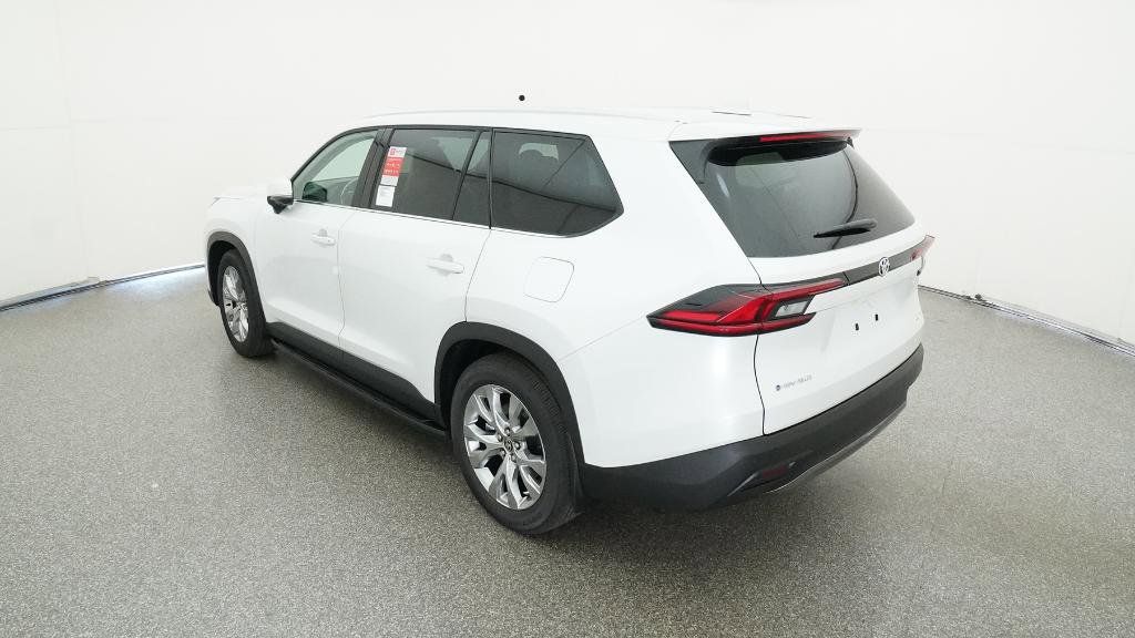 Thumbnail: 2026 Toyota Grand Highlander - 4