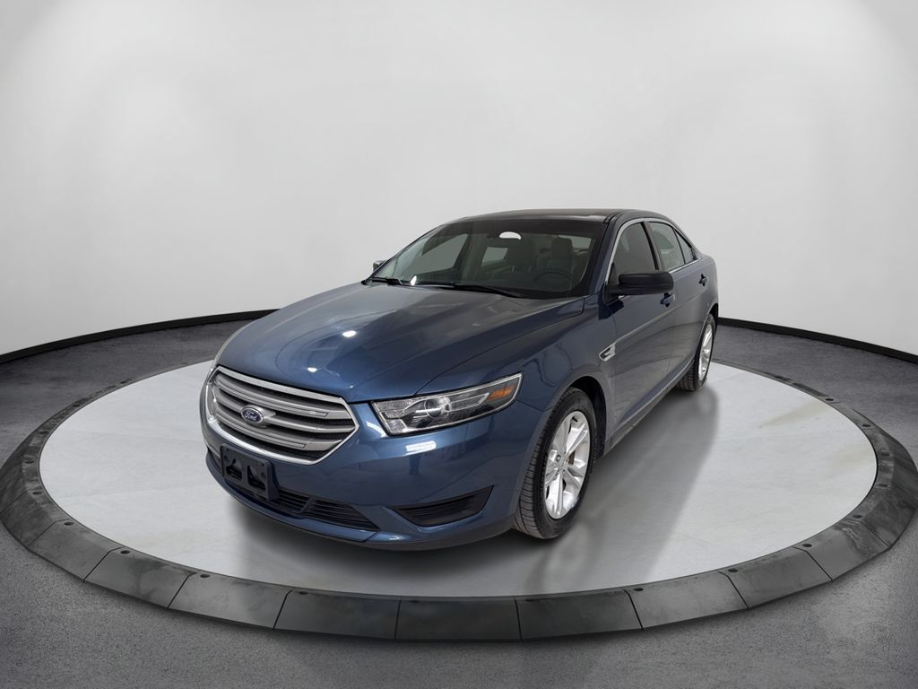 2018 Ford Taurus SE FWD