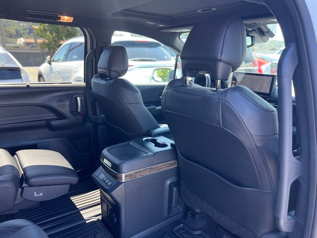 Used 2026 Toyota Sienna Van