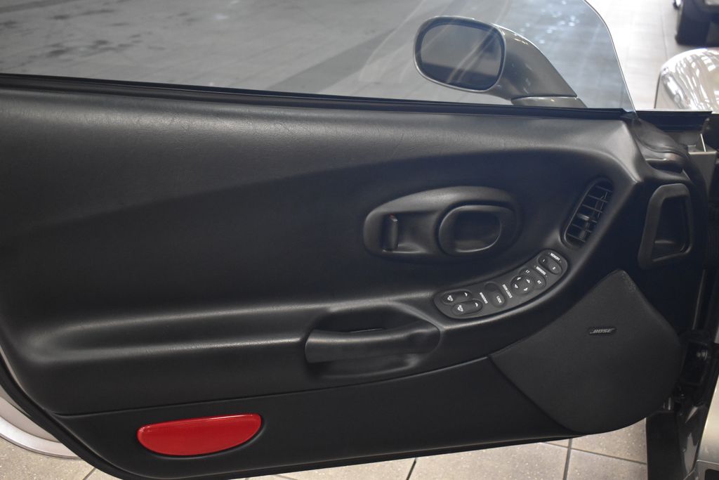 Thumbnail: 2000 Chevrolet Corvette - 14