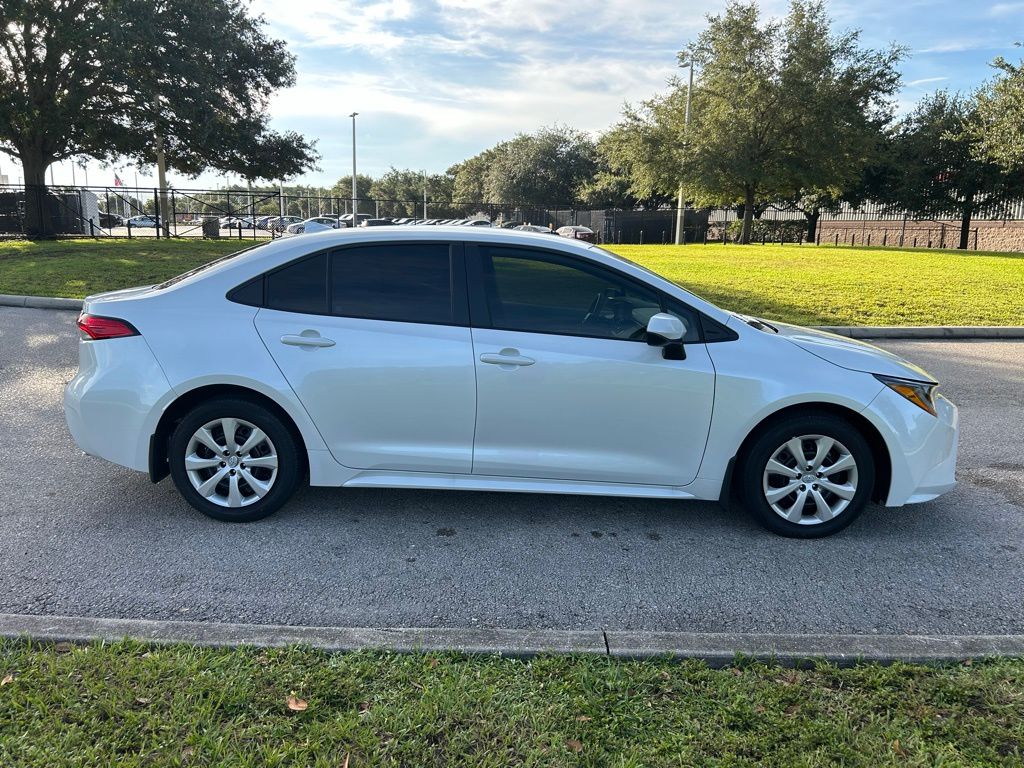Thumbnail: 2025 Toyota Corolla - 6