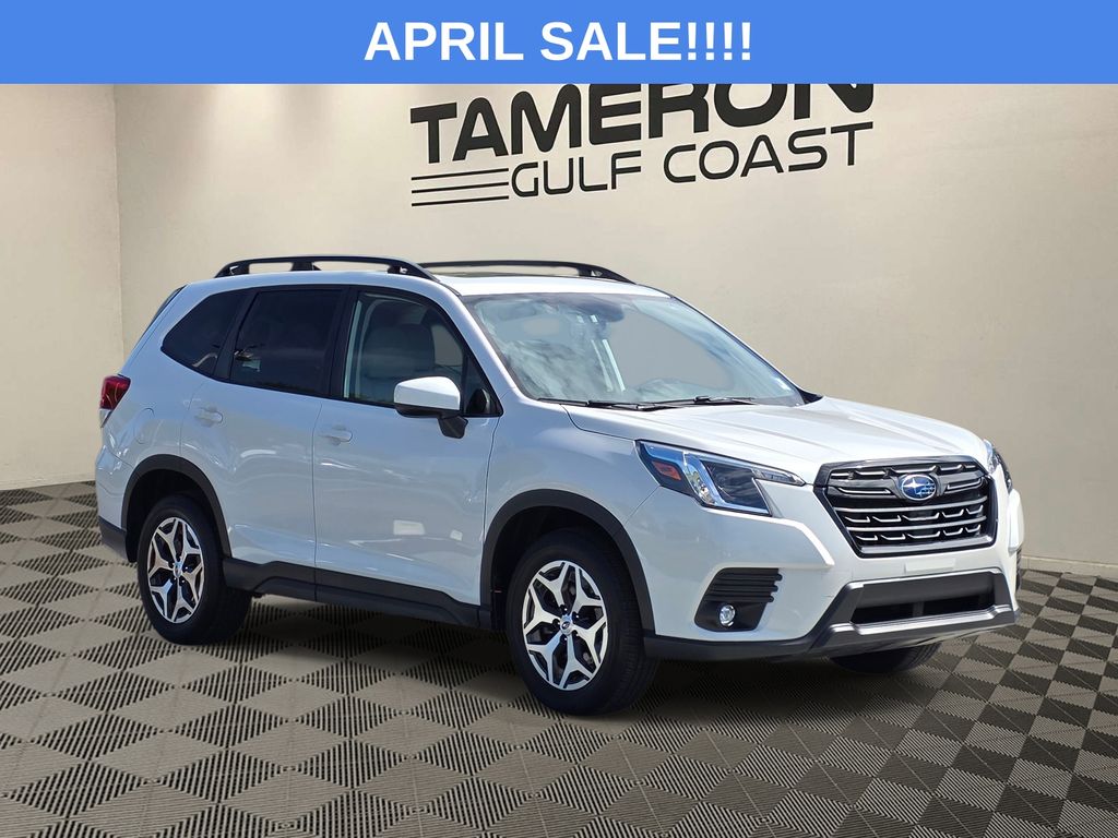 Crystal White Pearl 2024 Subaru Forester Premium Crossover AWD SUV / Crossover All-Wheel Drive Continuously Variable Transmission