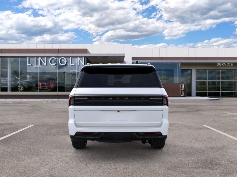 Thumbnail: 2026 Lincoln Navigator - 5