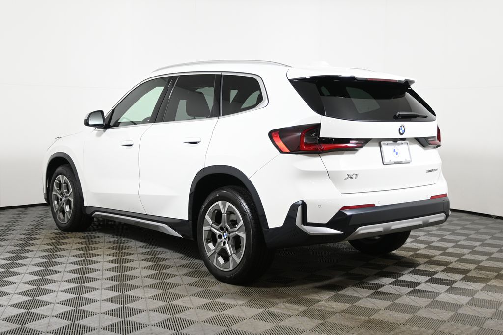 Thumbnail: 2023 BMW X1 - 5