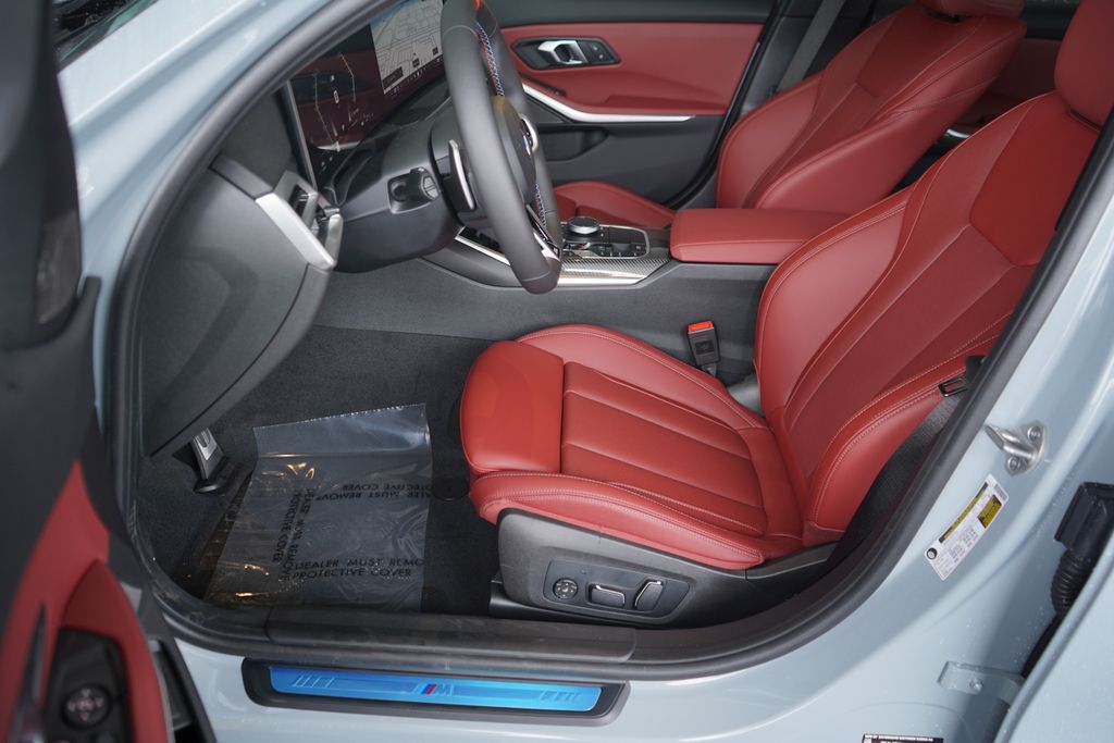 Thumbnail: 2026 BMW 3 Series - 11