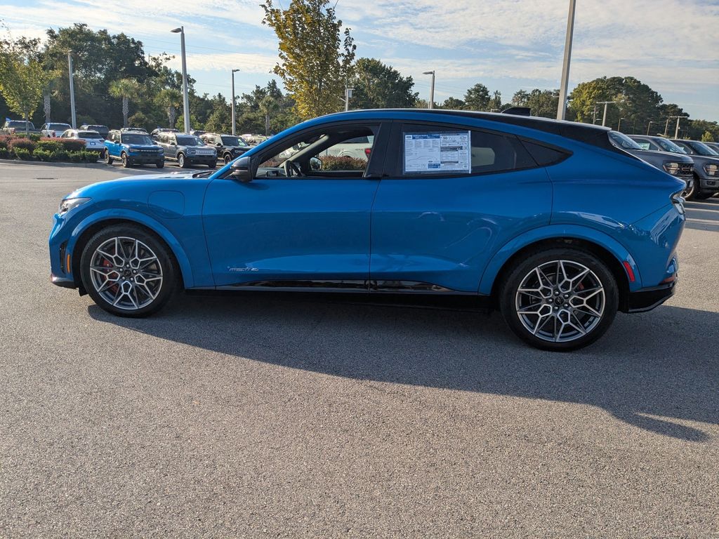2025 Ford Mustang Mach-E GT