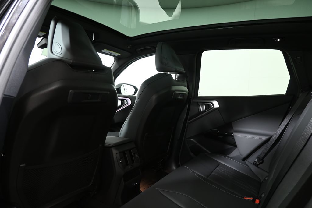 Thumbnail: 2026 BMW X3 - 32