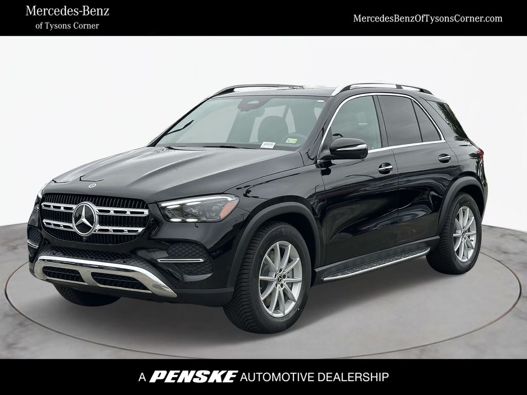 2025 Mercedes-Benz GLE 450 Hero Image