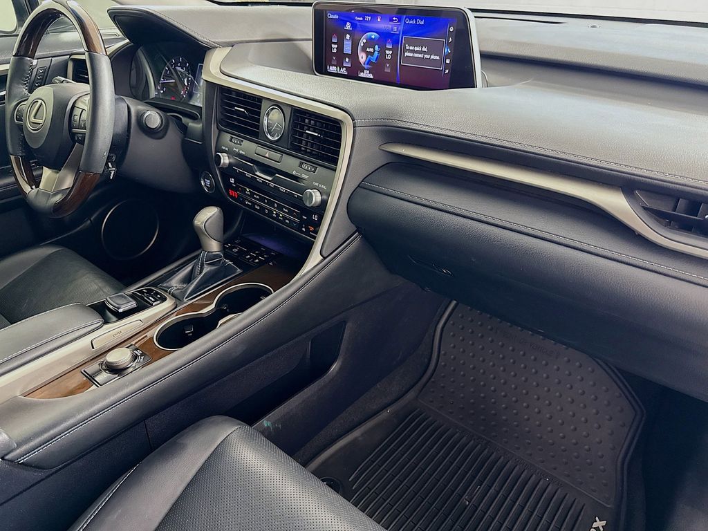 Thumbnail: 2018 Lexus RX - 31