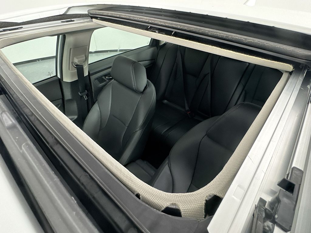 Used Car 2025 Honda Accord Hybrid  Touring For Sale Under $35,000 In Austin, Texas