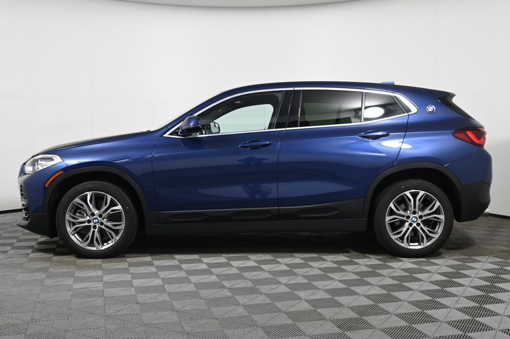 Thumbnail: 2022 BMW X2 - 2
