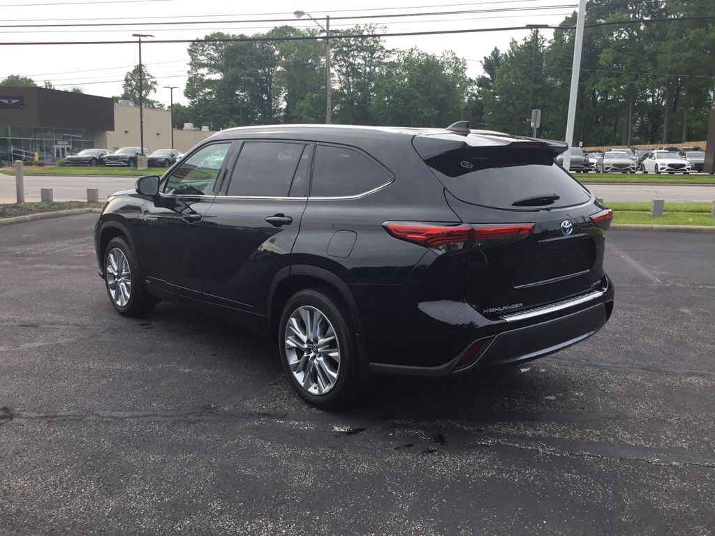 2021 Toyota Highlander Limited 4