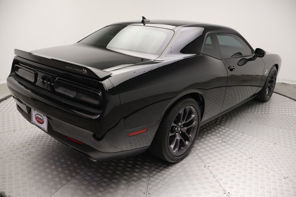 Thumbnail: 2023 Dodge Challenger - 8