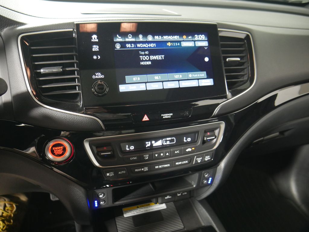 Thumbnail: 2022 Honda Passport - 27