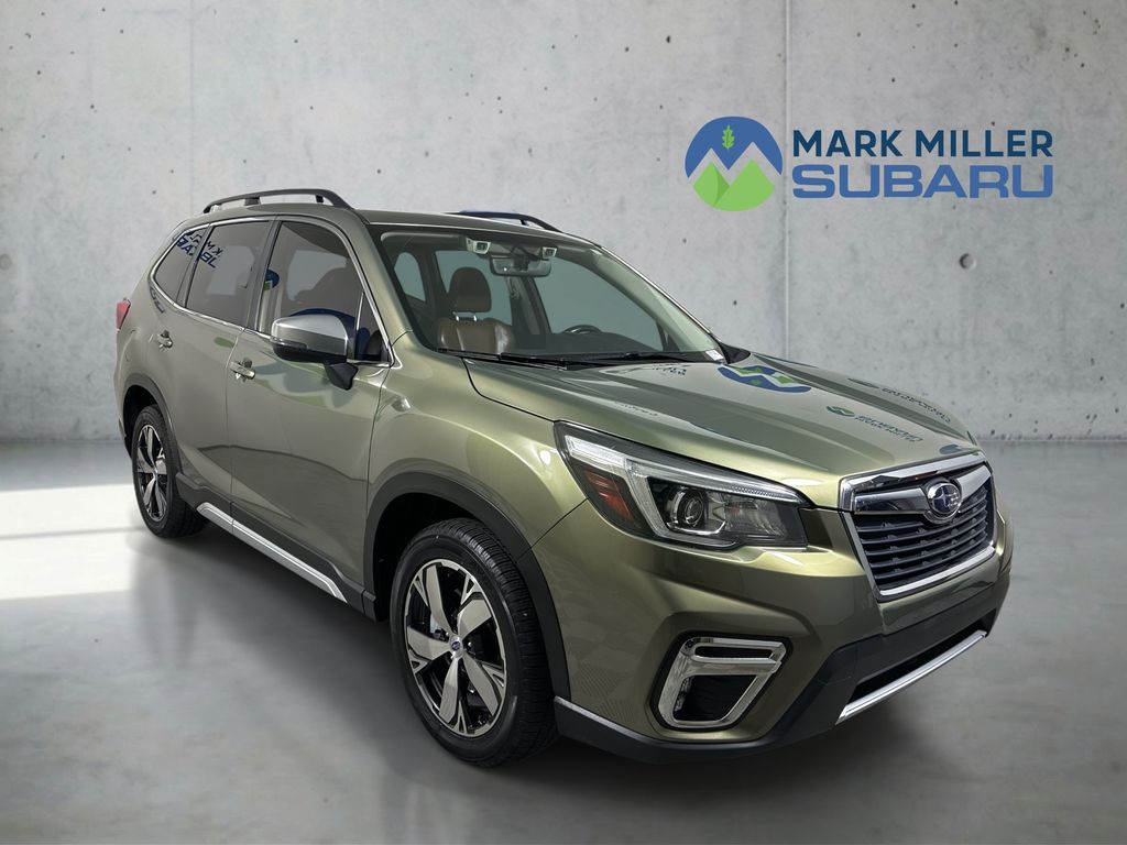 2020 Subaru Forester Touring's photo