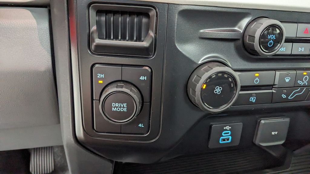 2026 Ford F-250 Super Duty XL - Photo 79