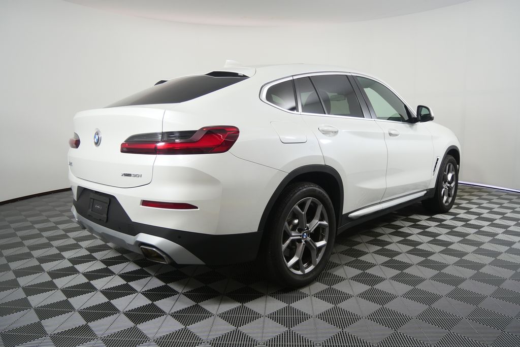 Thumbnail: 2025 BMW X4 - 3