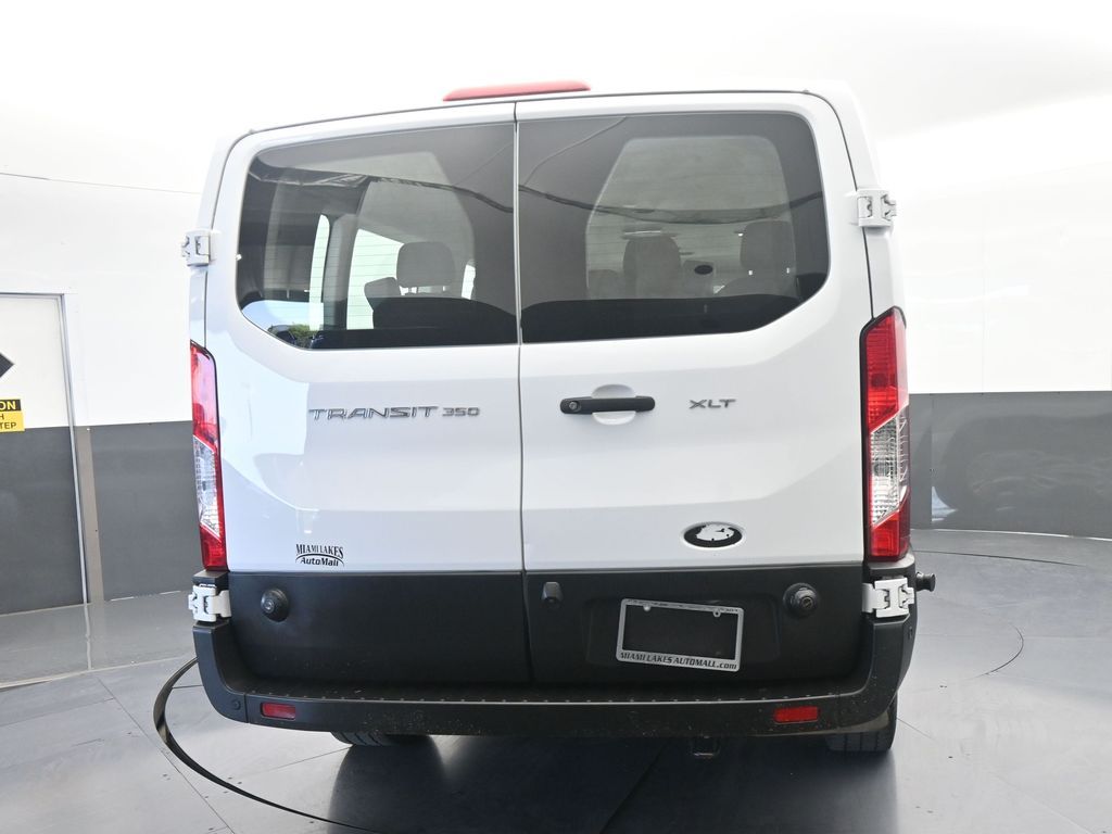 Used 2024 Oxford White Ford XLT image 4