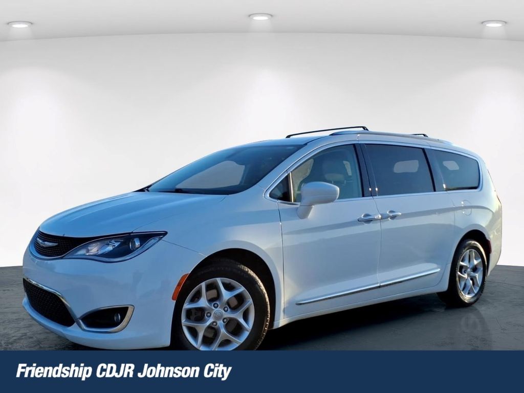 Bright White Clearcoat 2020 Chrysler Pacifica Touring L Plus FWD Minivan Front-Wheel Drive 9-Speed Automatic