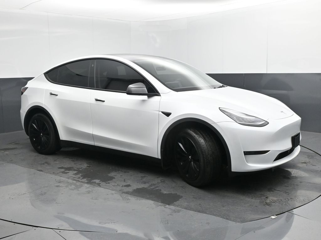 2023 Tesla Model Y Long Range Dual Motor All-Wheel Drive